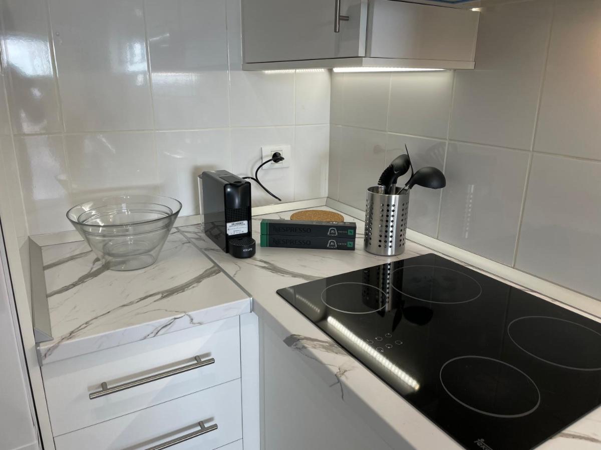 Achacay Sunset Apartment Лос Кристианос Екстериор снимка