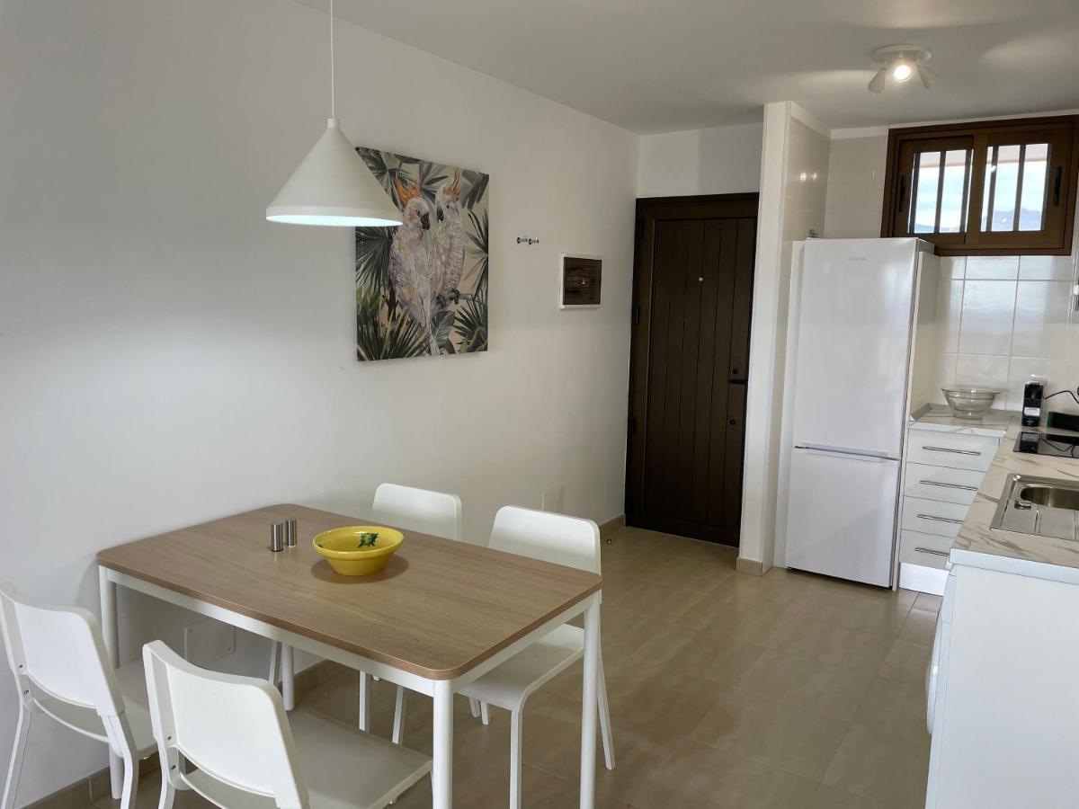 Achacay Sunset Apartment Лос Кристианос Екстериор снимка